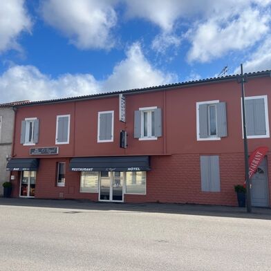 Immeuble  280000 €