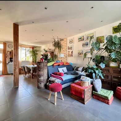 Maison 6 pièces 690000 €