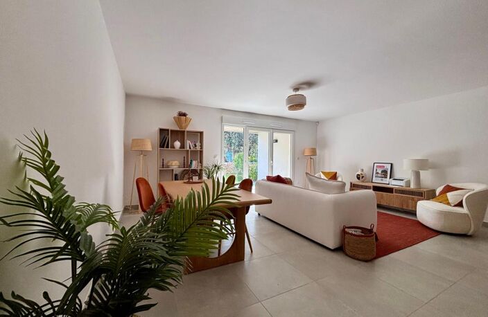 Appartement T3 neuf avec terrasse, jardin et garages — photo 2