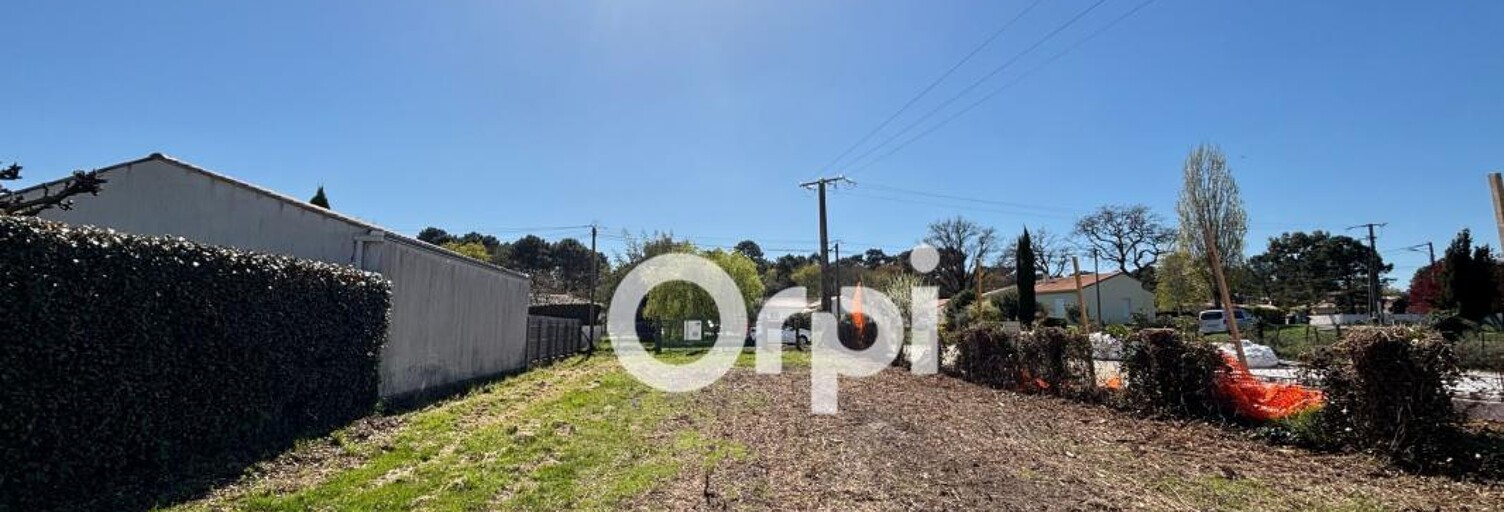 Terrain  1379 m² à vendre à Saint-Augustin (17570)