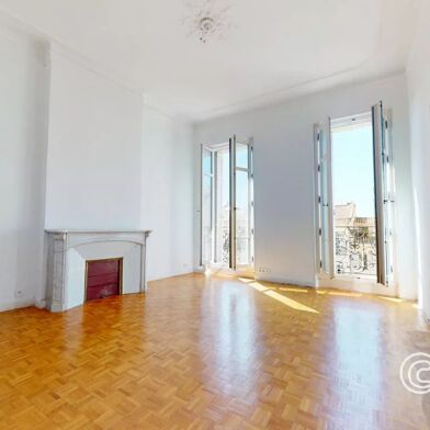 Appartement 6 pièces 499000 €