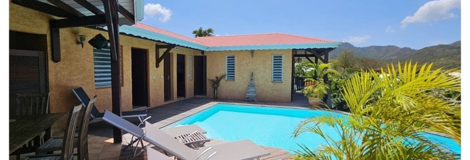 Maison 5 Pièces 128 m² à vendre à Sainte-Rose (97115)