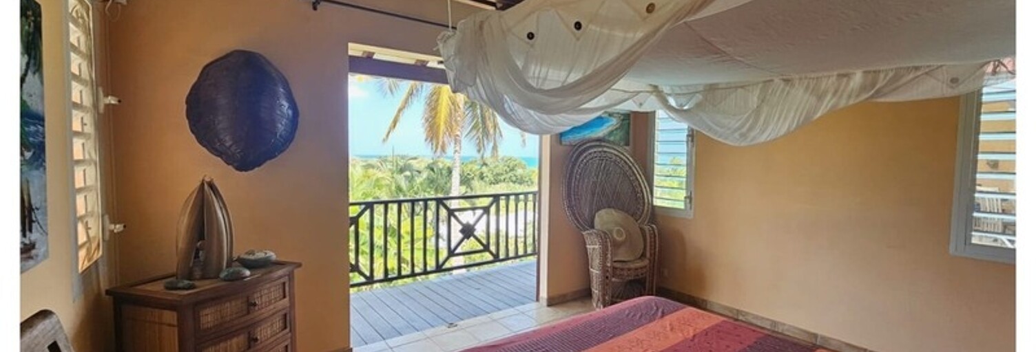 Maison 5 Pièces 128 m² à vendre à Sainte-Rose (97115)