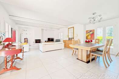 Maison 7 pièces 745000 €