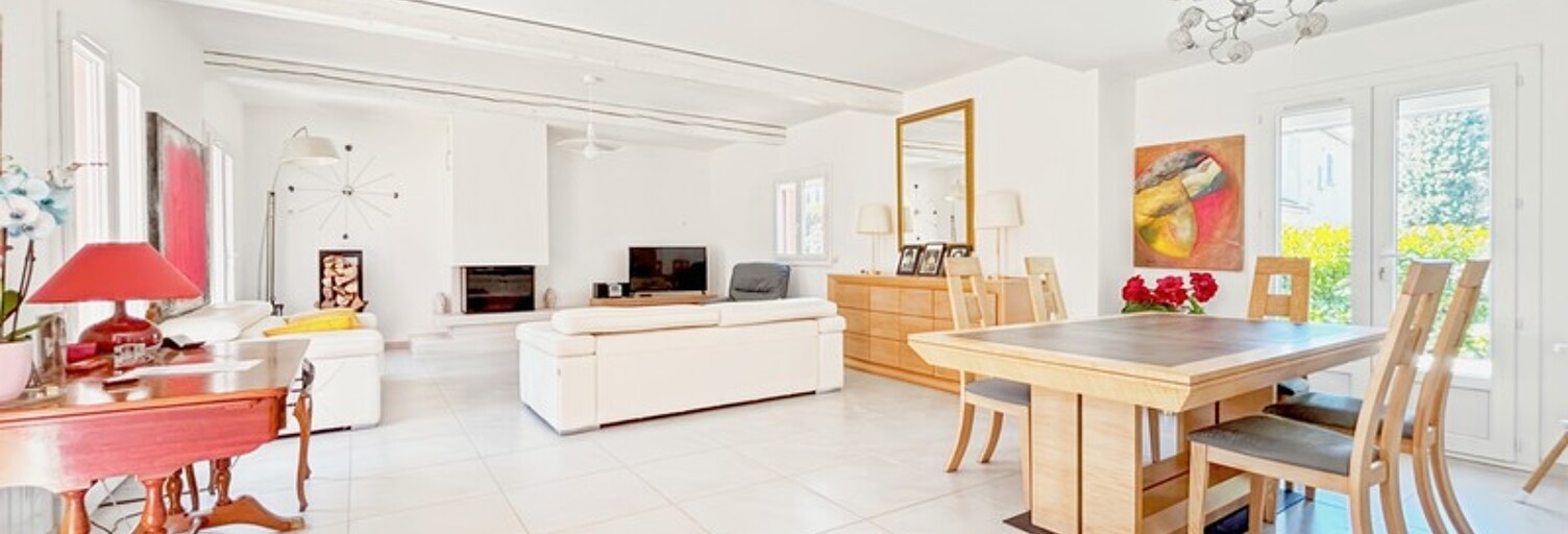 Maison 7 Pièces 200 m² à vendre à Saint-Cannat (13760)