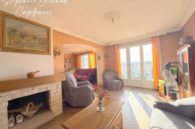 Appartement 4 pièces 275000 €