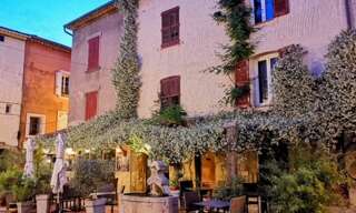 Commerce 3 Pièces 130 m² à vendre à Montauroux (83440)