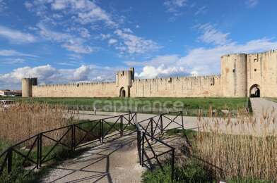 Commerce 30 pièces 670000 €