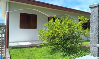 Maison 2 Pièces 94 m² à louer à Sainte-Rose (97115)