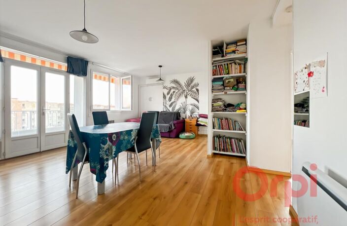 Appartement T4 65 m² - FREJUS PLAGE — photo 2