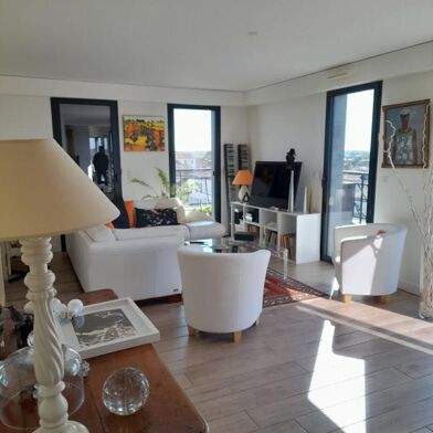 Appartement 6 pièces 694120 €