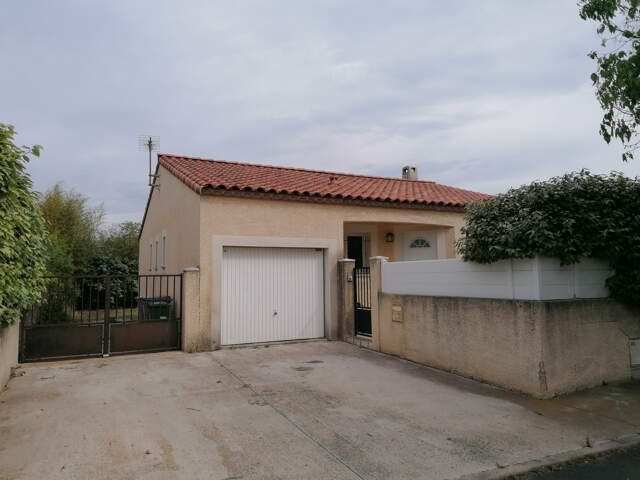 Villa plain pied avec garage à VENDEMIAN — photo du bien