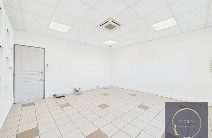 Location de bureau ou local professionnel entre 25m2 et 60 m — photo 4