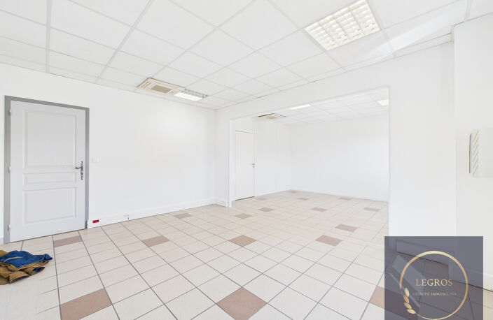 Location de bureau ou local professionnel entre 25m2 et 60 m — photo 5