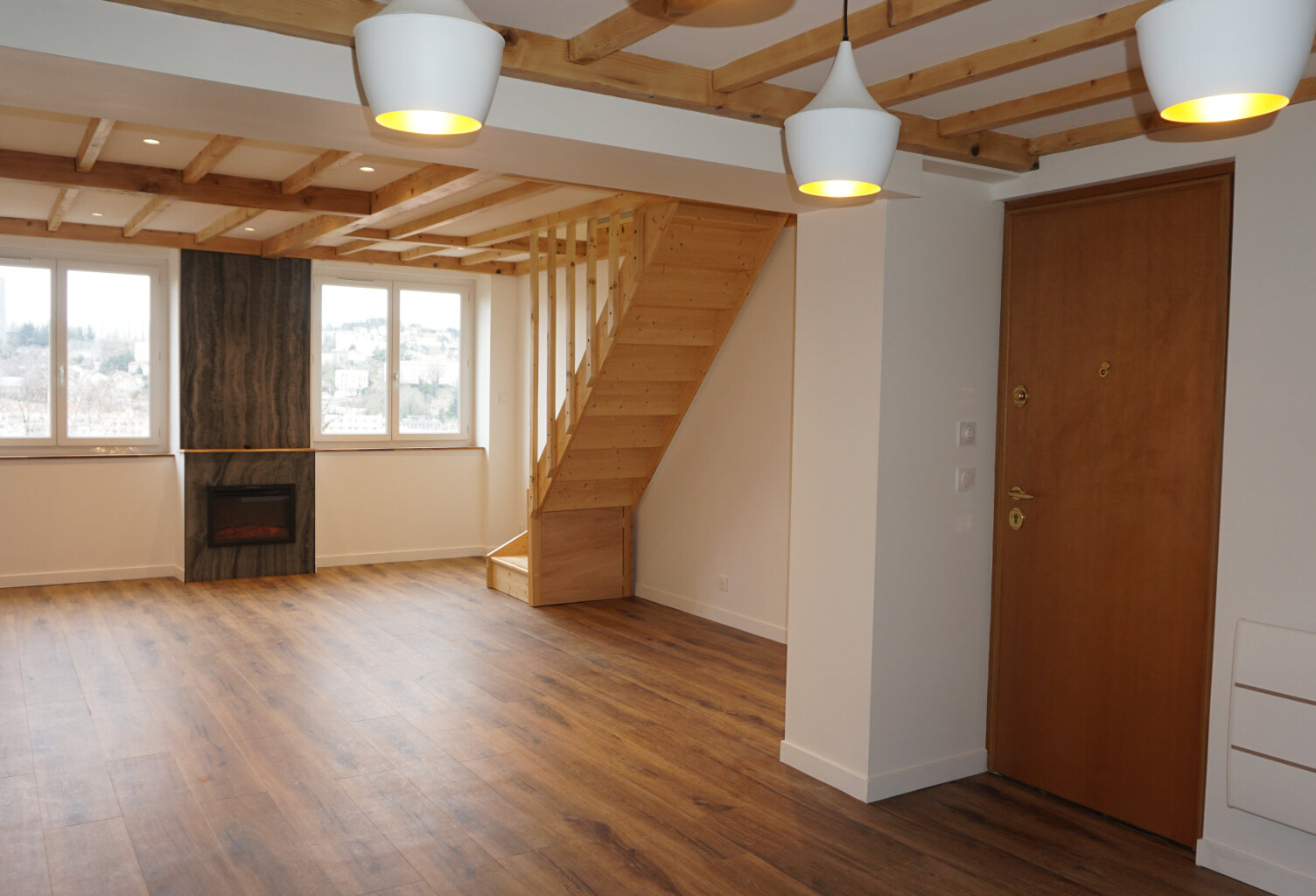 Saint-Etienne, la Vivaraize, duplex, 3 pièces plus cuisine é — photo 1