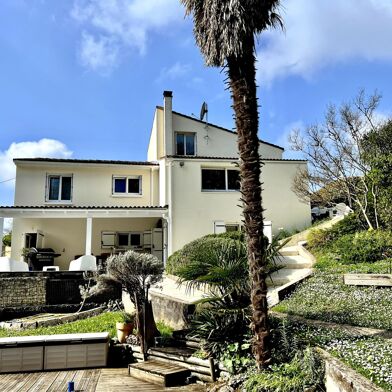 Maison 5 pièces 298200 €