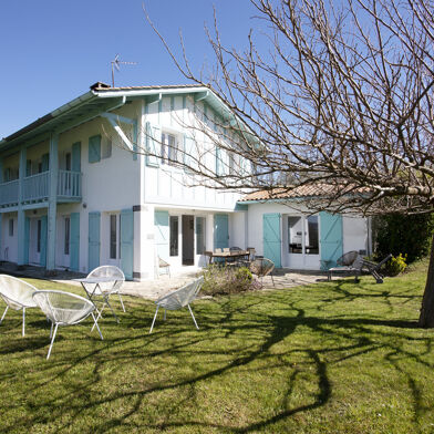 Maison 6 pièces 892500 €