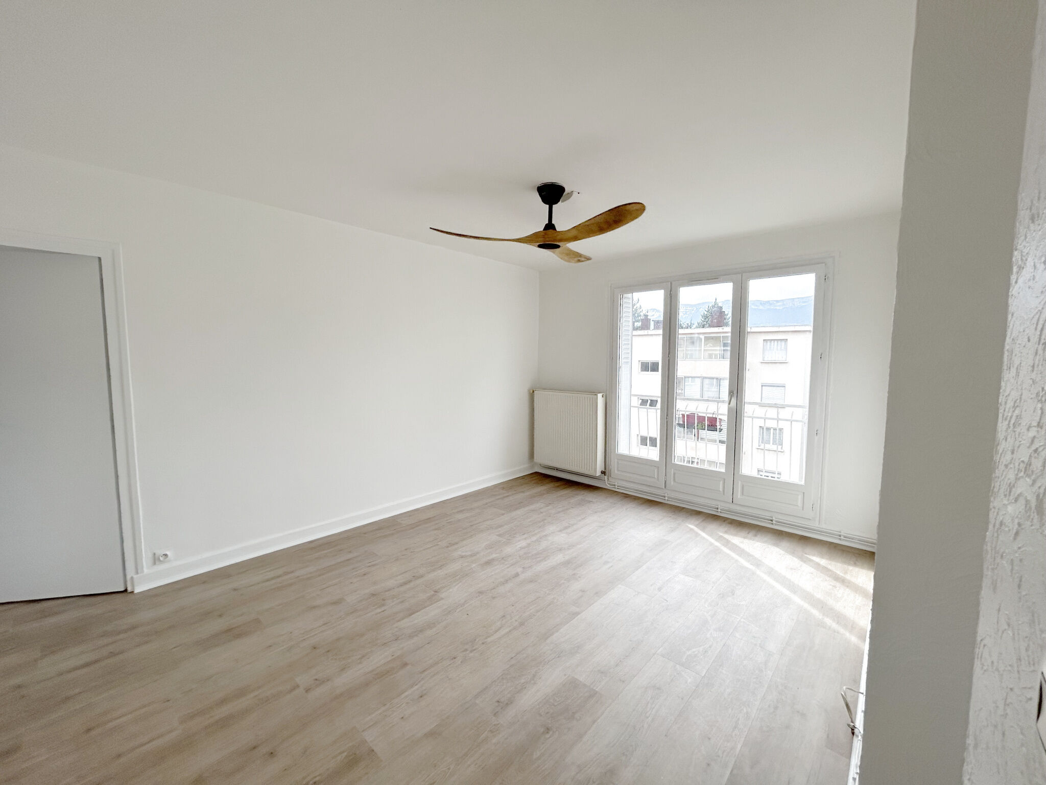 Appartement  T3 à louer Saint-Martin-d'Hères 38400