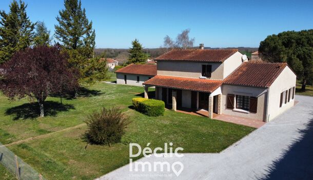Villa / Maison 5 pièces  à vendre Brie 16590