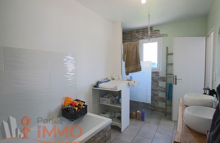 Villa — photo 5