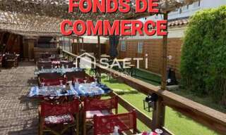 Commerce   m² à vendre à Vauvert (30600)