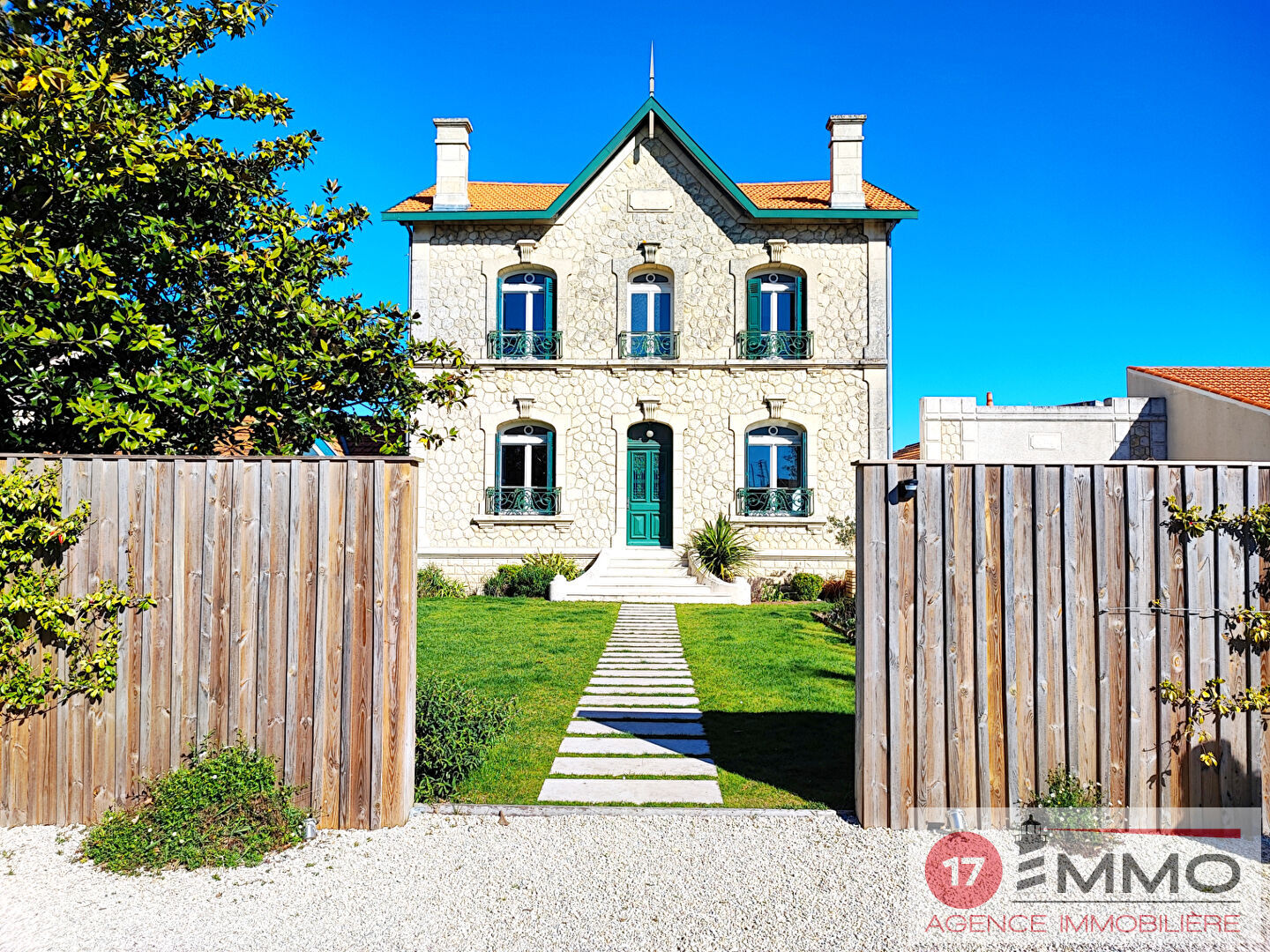 Villa / Maison 8 pièces  à vendre Châtelaillon-Plage 17340