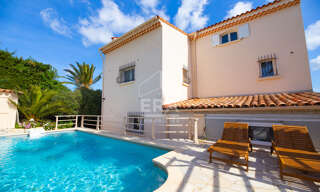 Maison 7 Pièces 210 m² à vendre à Mandelieu-la-Napoule (06210)