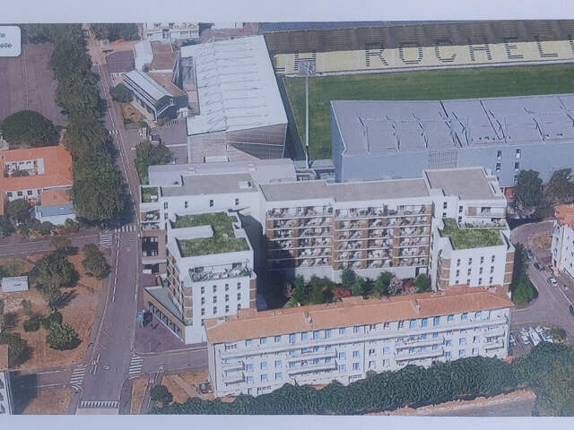 A VENDRE LA ROCHELLE 'RESIDENCE  SOIXANTE-TREIZE'  APPARTEMENT DU STUDIO AU 4 PIECES — photo du bien