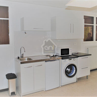 Appartement 1 pièces 490 €