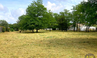 Terrain  970 m² à vendre à Saint-Médard-en-Jalles (33160)