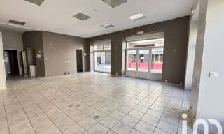 Immeuble  65 m² à vendre à Vals-les-Bains (07600)