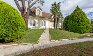 Maison 9 Pièces 263 m² à vendre à Craponne (69290)