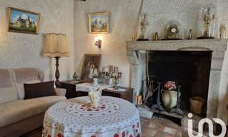 Maison 5 Pièces 177 m² à vendre à Neuvy-Bouin (79130)