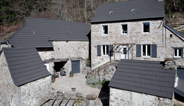 Propri&eacute;t&eacute; 6 pièces  à vendre Nayrac (Le) 12190