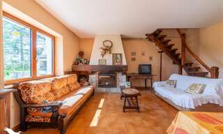 Maison 9 Pièces 175 m² à vendre à Porte-du-Quercy (46800)