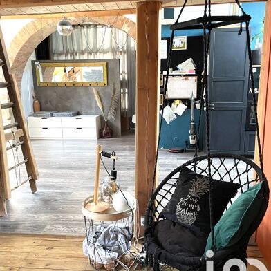 Appartement 9 pièces 169000 €