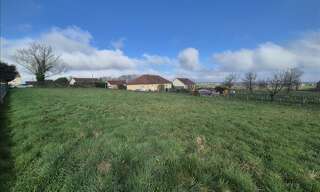 Terrain  2241 m² à vendre à Saint-Genest (03310)