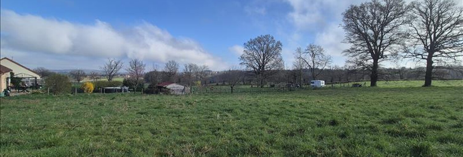 Terrain  2241 m² à vendre à Saint-Genest (03310)