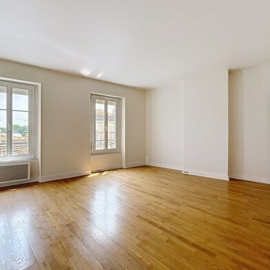 Maison 14 pièces 379080 €