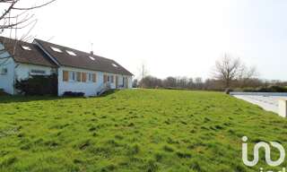 Maison 9 Pièces 212 m² à vendre à Villeneuve-sur-Yonne (89500)