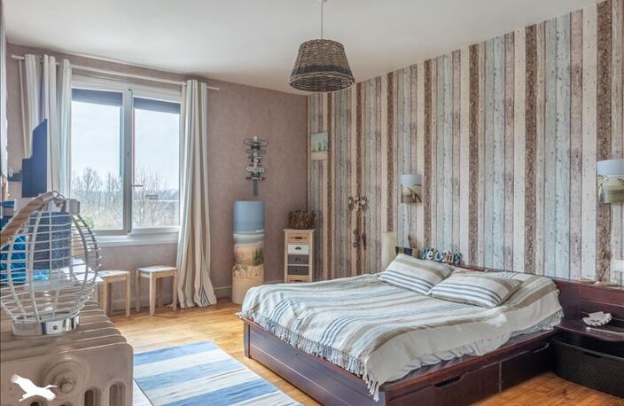 Contemporaine de 5 pièces principales — photo 4