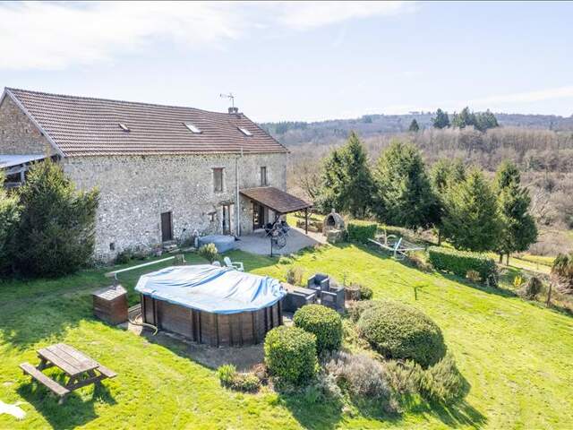 Ferme (tte) de 5 pièces principales — photo du bien