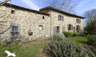 Maison 5 Pièces 162 m² à vendre à Rouzède (16220)