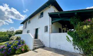 Maison 8 Pièces 213 m² à vendre à Ahetze (64210)
