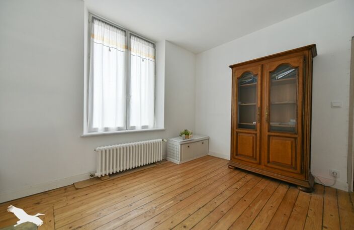 Maison de bourg de 8 pièces principales — photo 3