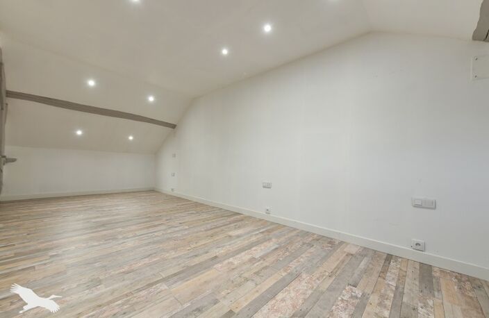 Maison de bourg de 8 pièces principales — photo 5