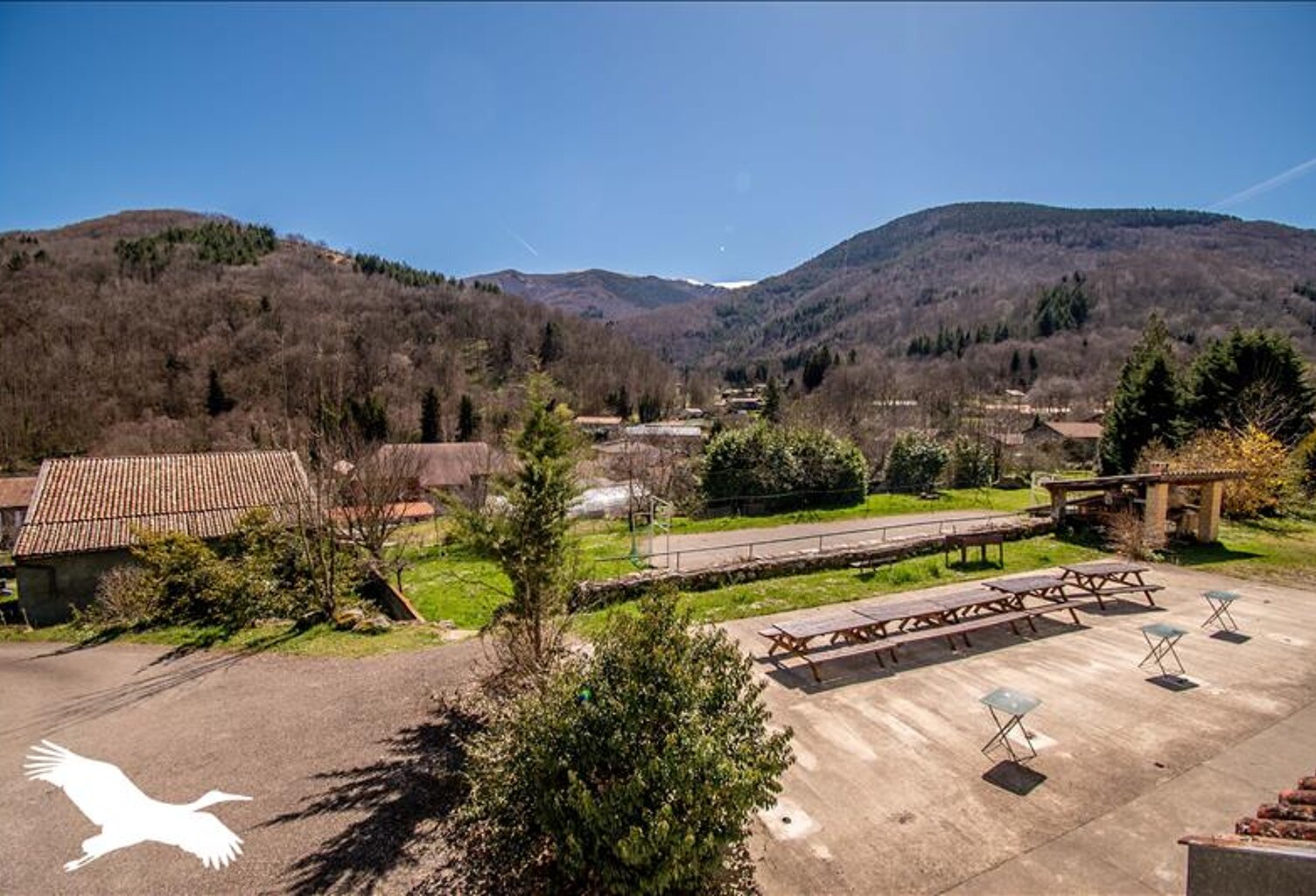 Domaine de 20 pièces principales — photo 1
