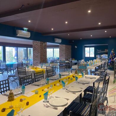 Commerce  215000 €