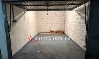 Garage  13 m² à vendre à Saint-Laurent-du-Var (06700)