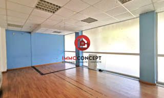 Commerce  138 m² à vendre à Bagnols-sur-Cèze (30200)